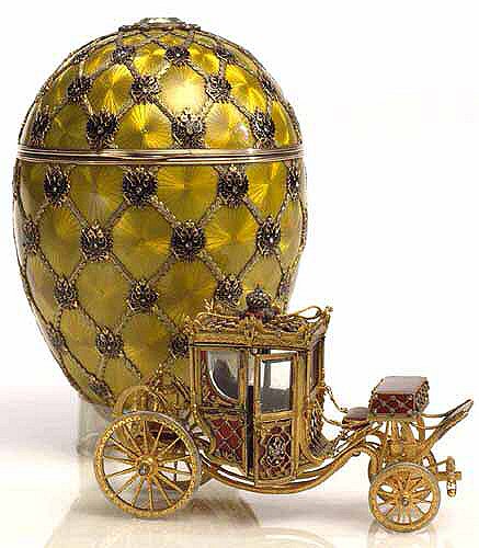 Uovo sul cocchio con cherubino Fabergé